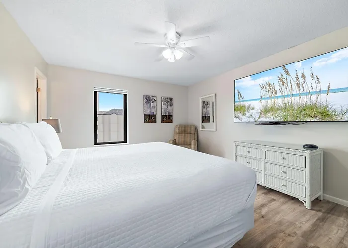 Island Winds West Unit 880